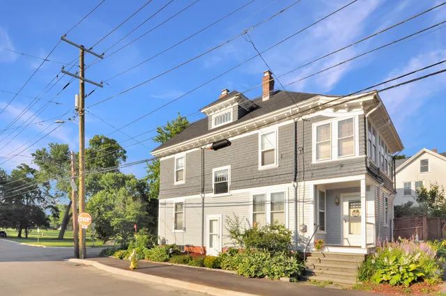 $299,900 | 75 South South Park Street, Bangor, ME 04401