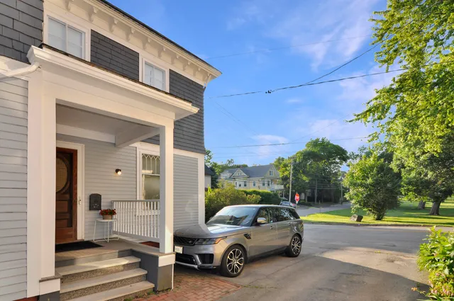 $299,900 | 75 South South Park Street, Bangor, ME 04401