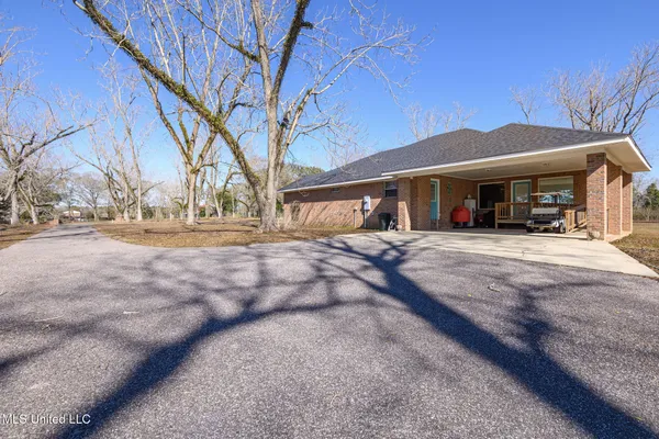 $379,900 | 1288 Howell Tanner Chapel Road, Lucedale, MS 39452