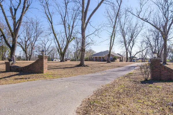 $379,900 | 1288 Howell Tanner Chapel Road, Lucedale, MS 39452