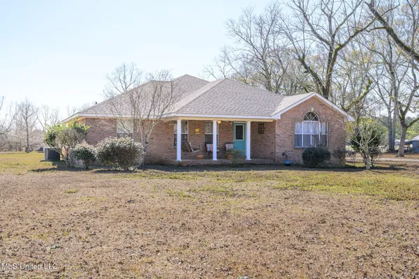 $379,900 | 1288 Howell Tanner Chapel Road, Lucedale, MS 39452