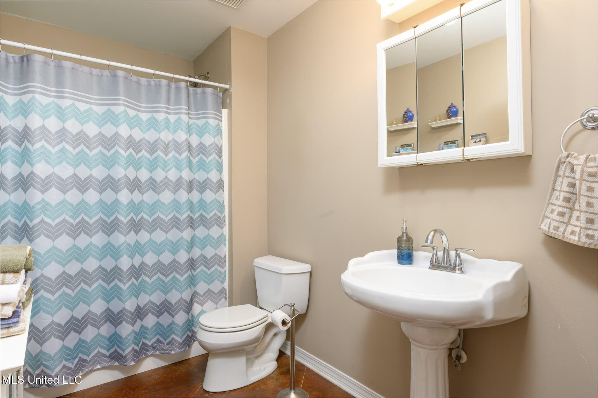 1288 Howell Tanner Chapel Road Lucedale, MS 39452 - Photo 35 of 43 HowellTannerRd1288-44