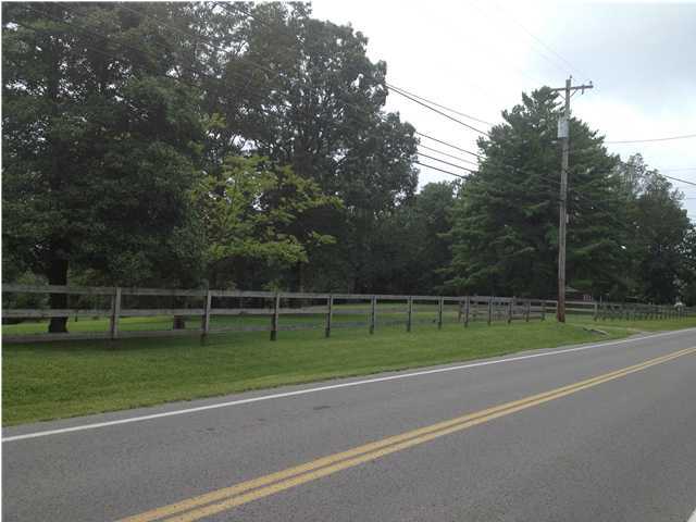 2524 Corral Road Signal Mountain, TN 37377 - Photo 3 of 12 Additional Photo
