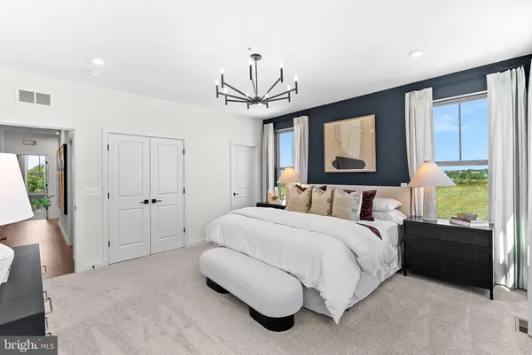 $659,990 | 8 Sepia Square, Unit HE, Ashburn, VA 20147