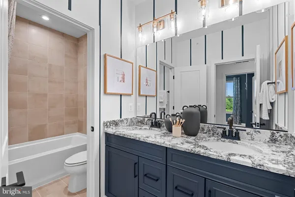 $659,990 | 8 Sepia Square, Unit HE, Ashburn, VA 20147