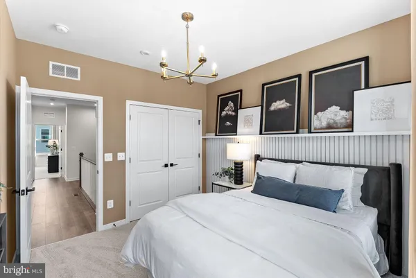 $659,990 | 8 Sepia Square, Unit HE, Ashburn, VA 20147