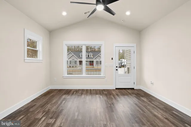 $435,000 | 312 9th Street, Colonial Beach, VA 22443