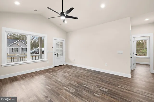 $435,000 | 312 9th Street, Colonial Beach, VA 22443