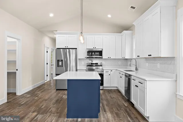 $435,000 | 312 9th Street, Colonial Beach, VA 22443