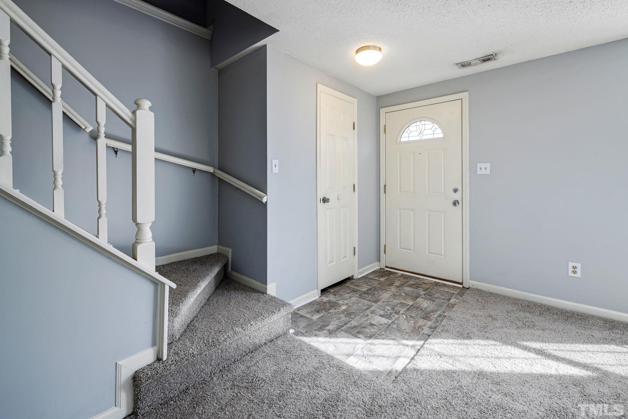 5510 Bringle Court Raleigh, NC 27610 - Photo 5 of 23 Gallery Image 5