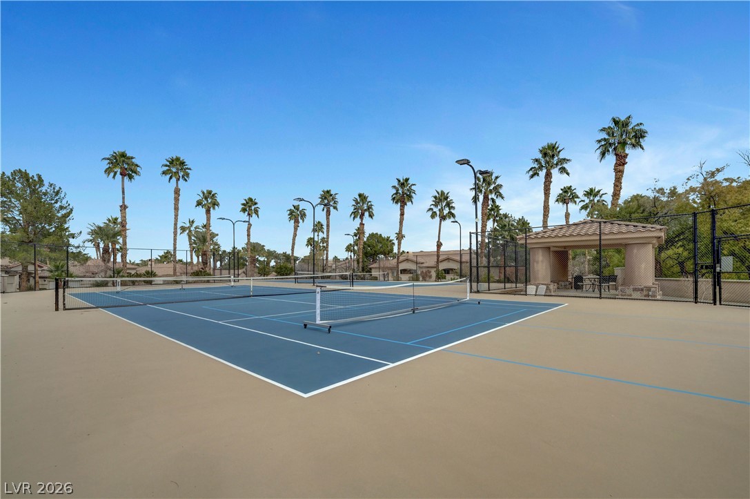 457 Indigo Springs Street Henderson, NV 89014 - Photo 50 of 58 Community courts.