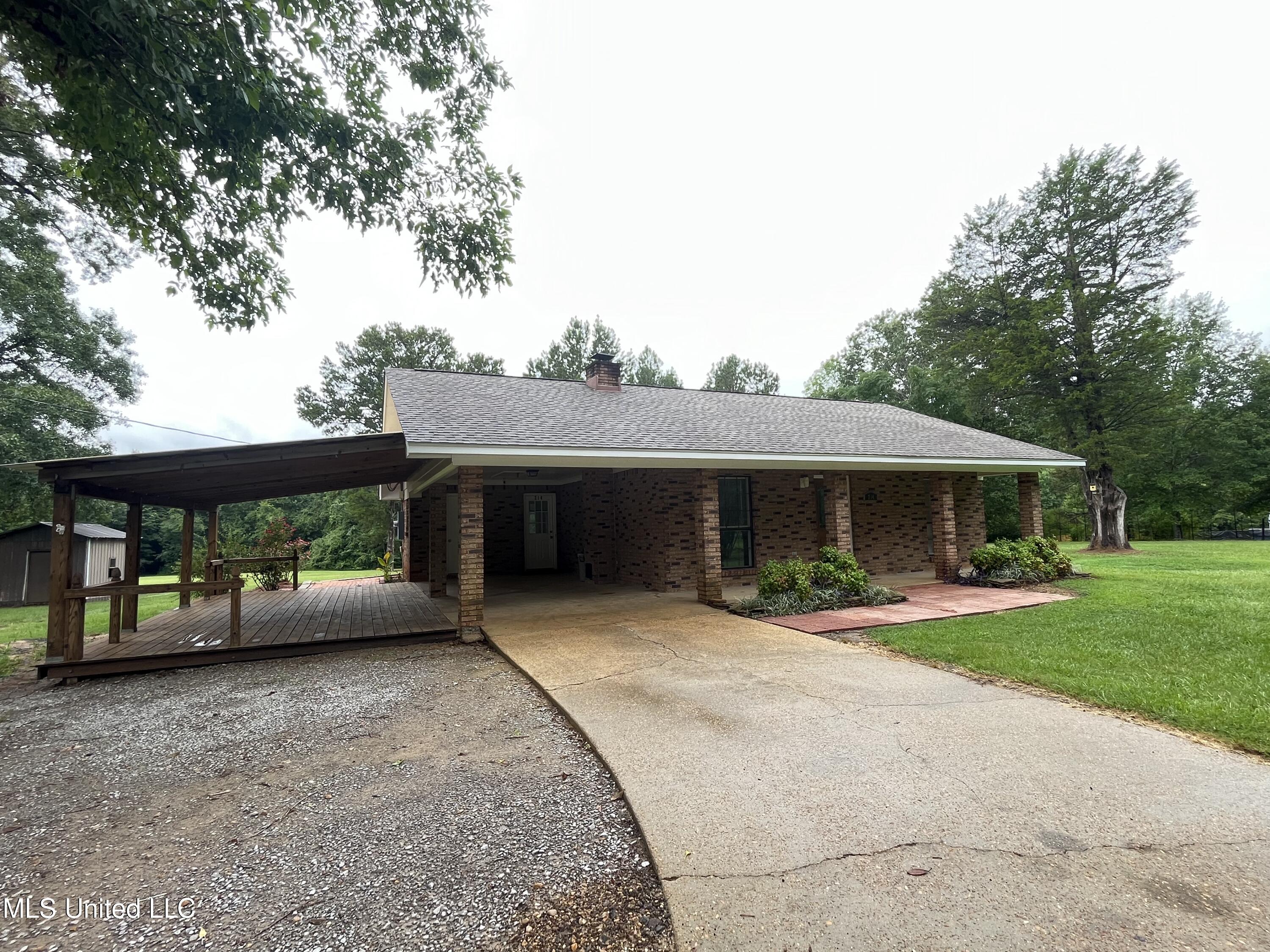 214 Boteler Road Florence, MS 39073 - Photo 1 of 39 Front