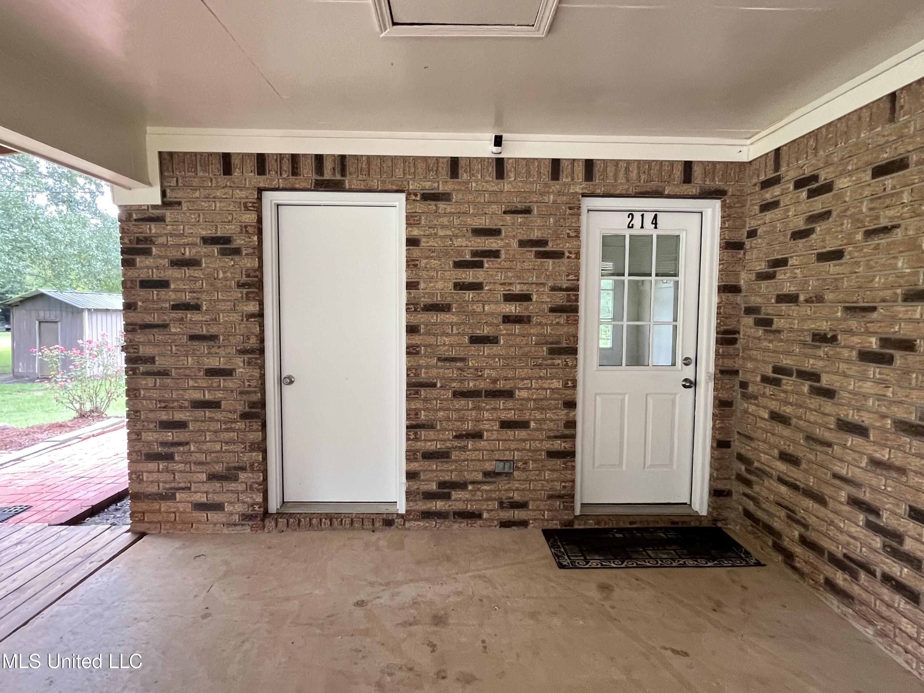 214 Boteler Road Florence, MS 39073 - Photo 14 of 39 IMG_2833