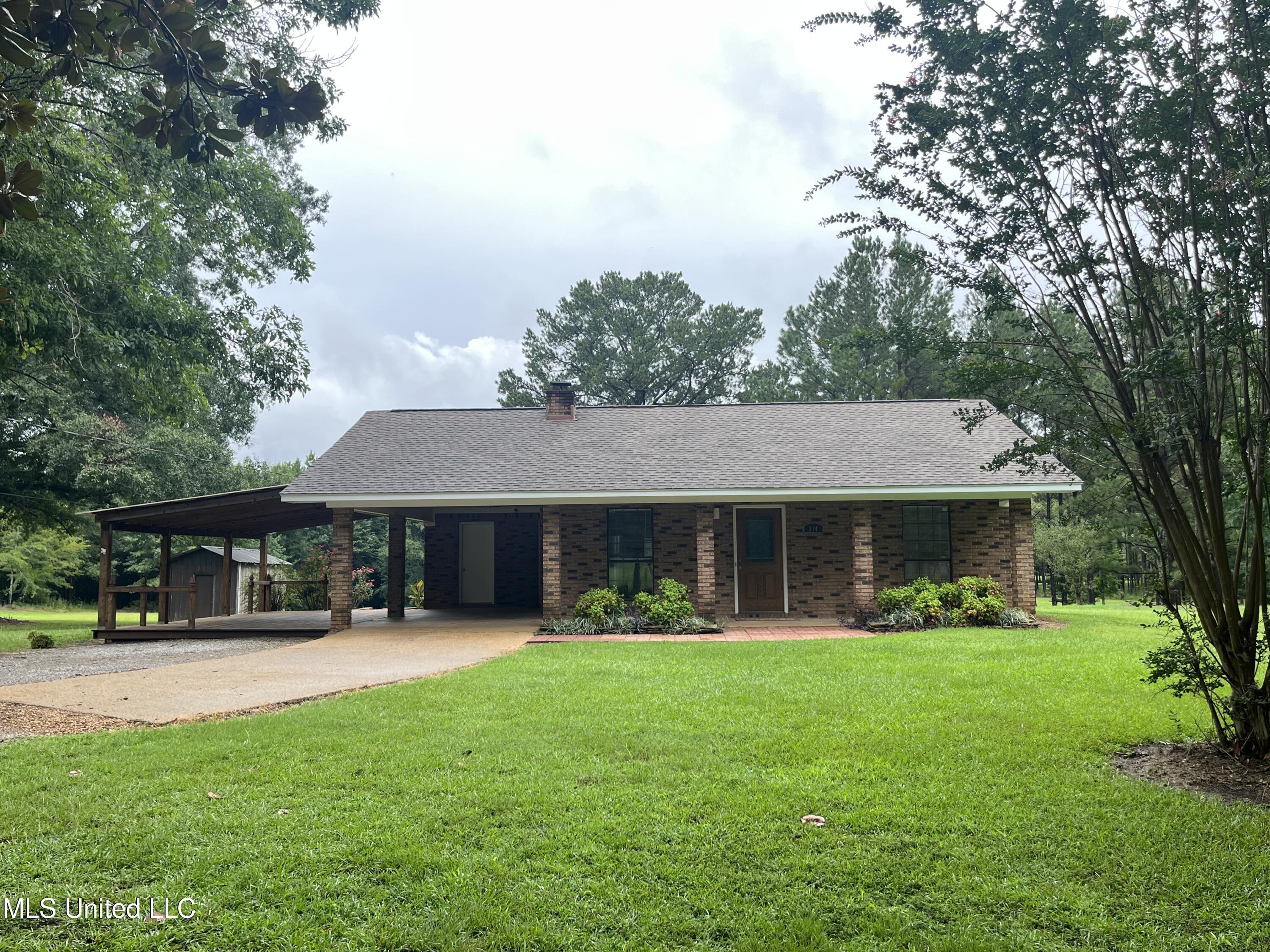 214 Boteler Road Florence, MS 39073 - Photo 2 of 39 IMG_2825