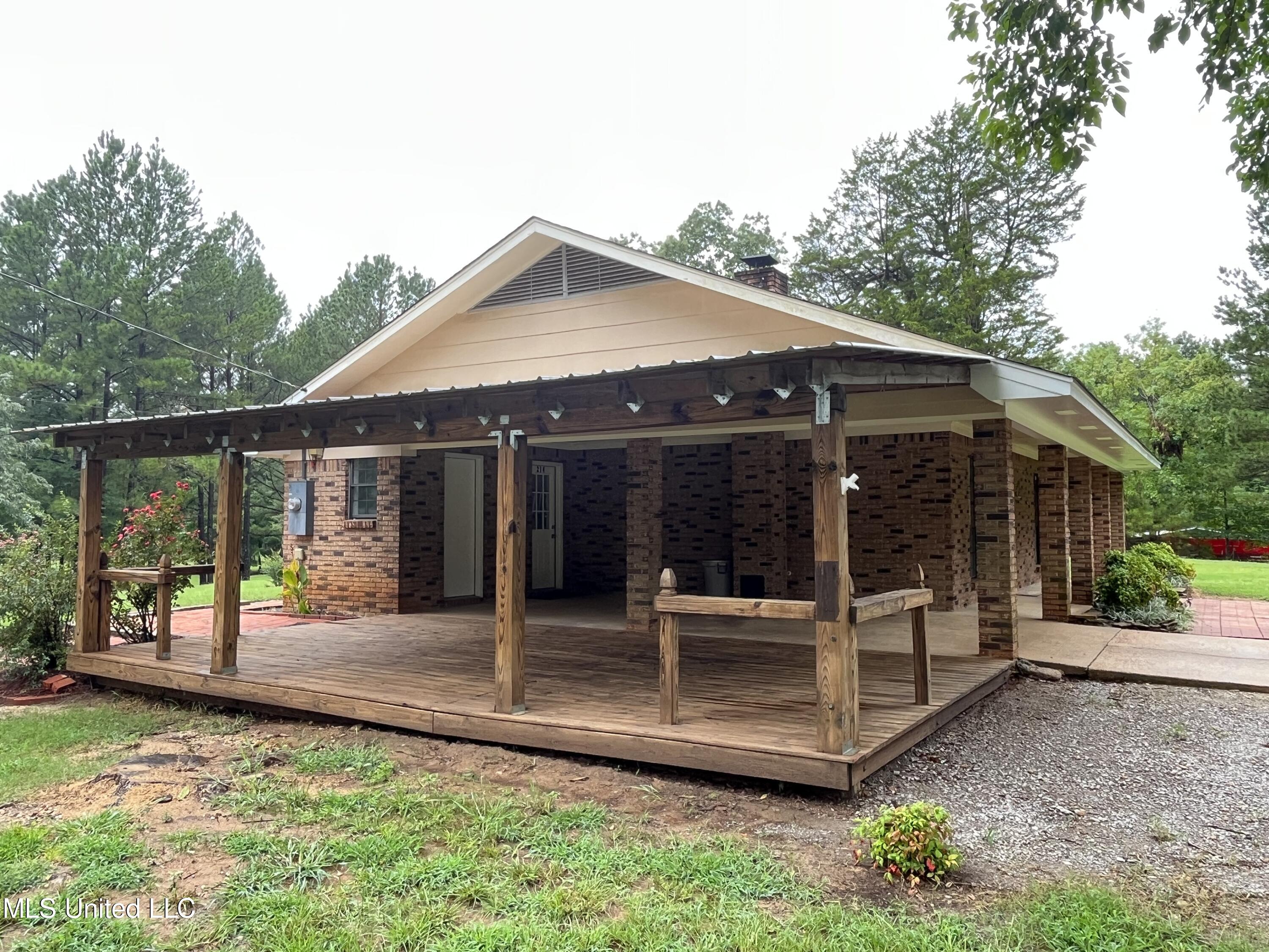 214 Boteler Road Florence, MS 39073 - Photo 3 of 39 IMG_2826