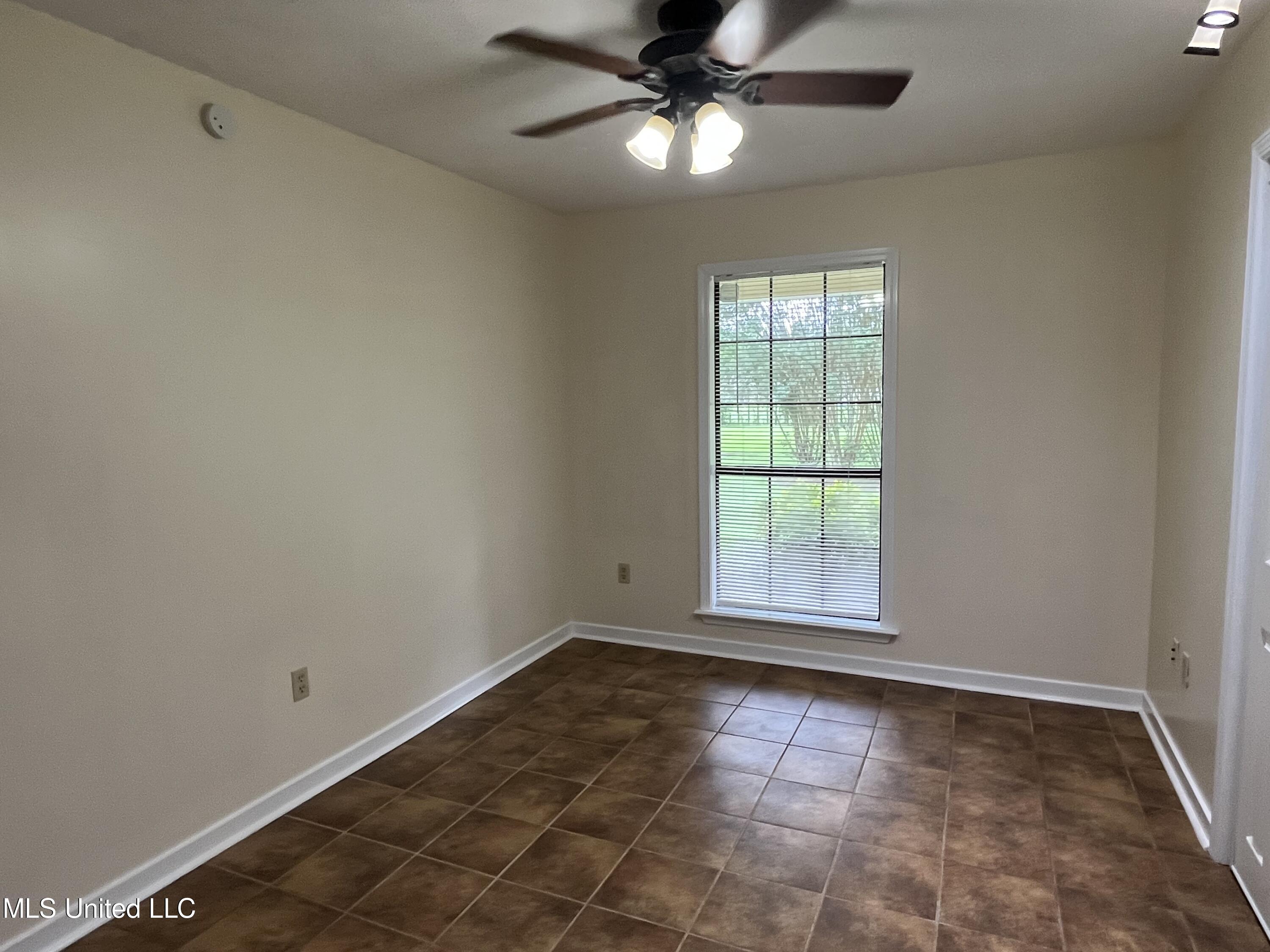 214 Boteler Road Florence, MS 39073 - Photo 31 of 39 IMG_2839