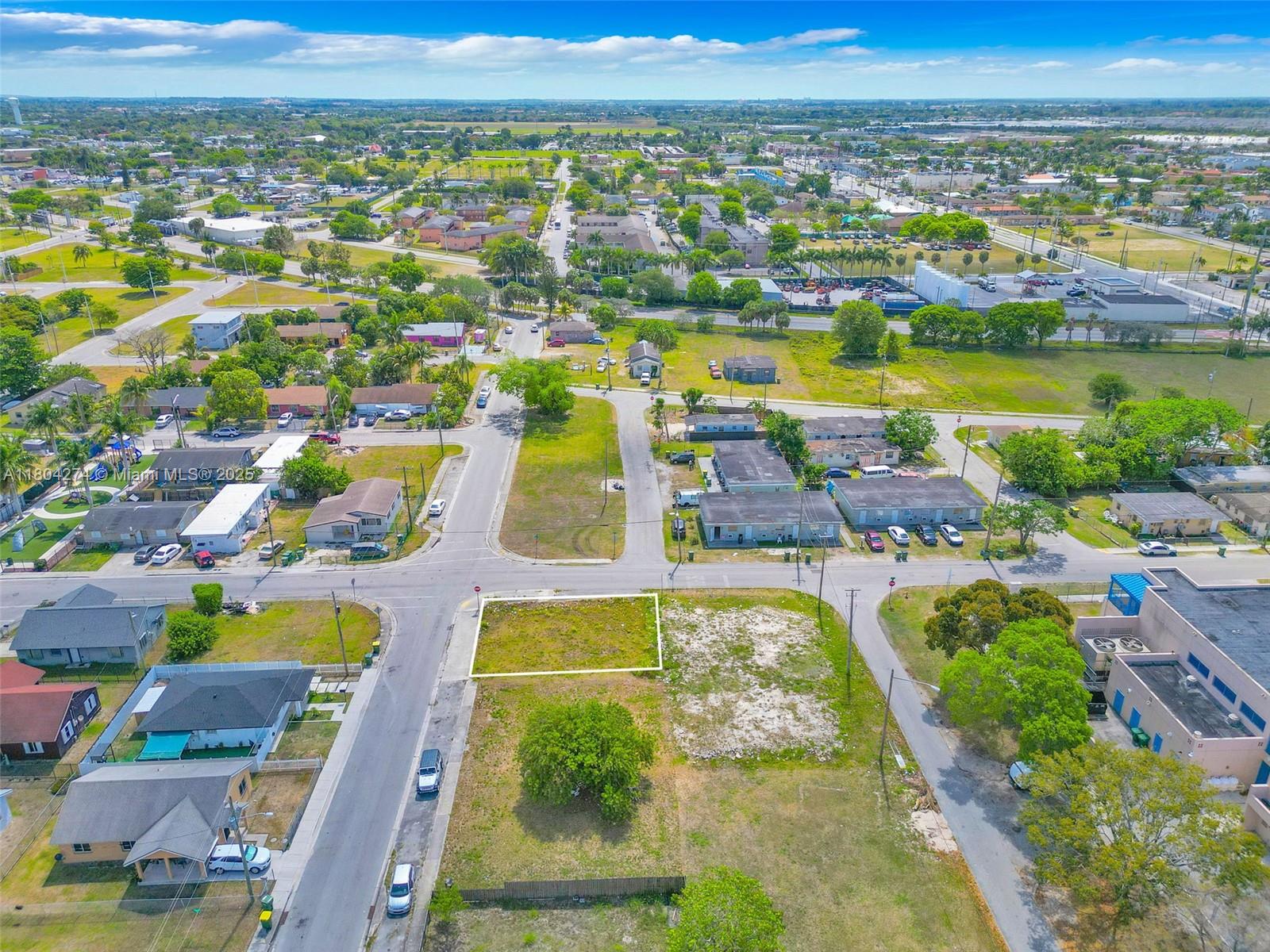 402 Southwest 6th Street Homestead, FL 33030 - Photo 8 of 12 a view of a city with an ocean