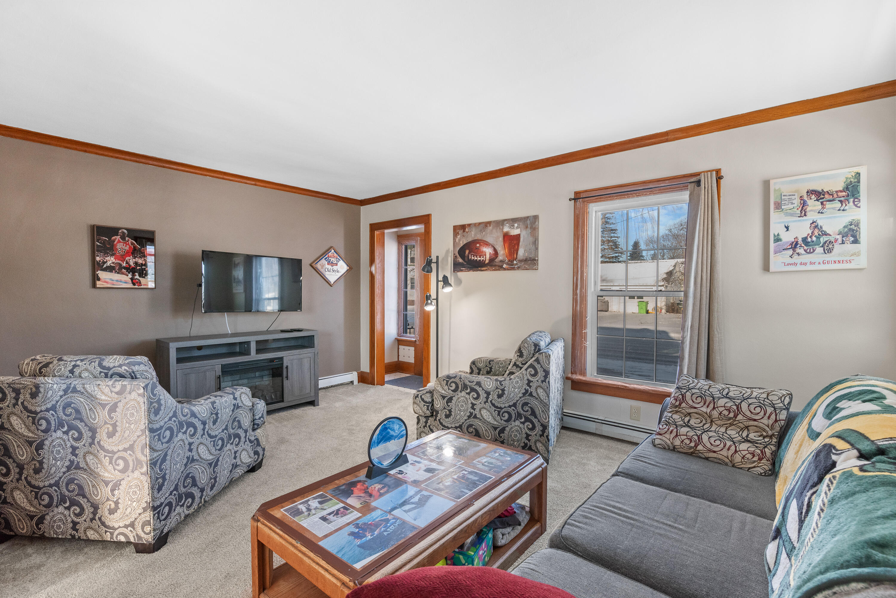 115 Elm Street Kewaskum, WI 53040 - Photo 4 of 18 Living Room