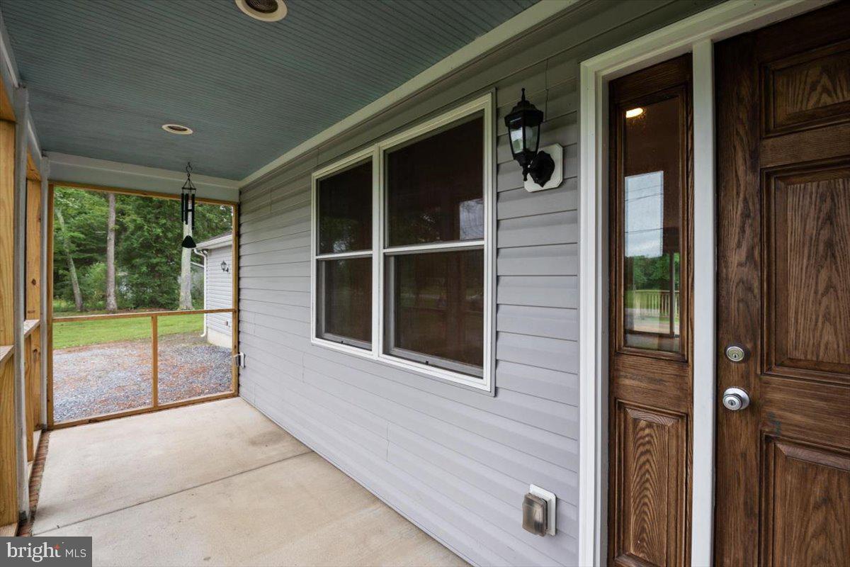 Custom screened front porch