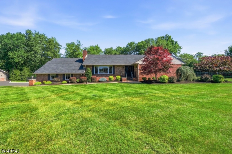 65 Washington Valley Road Warren, NJ 07059 - Photo 1 of 49