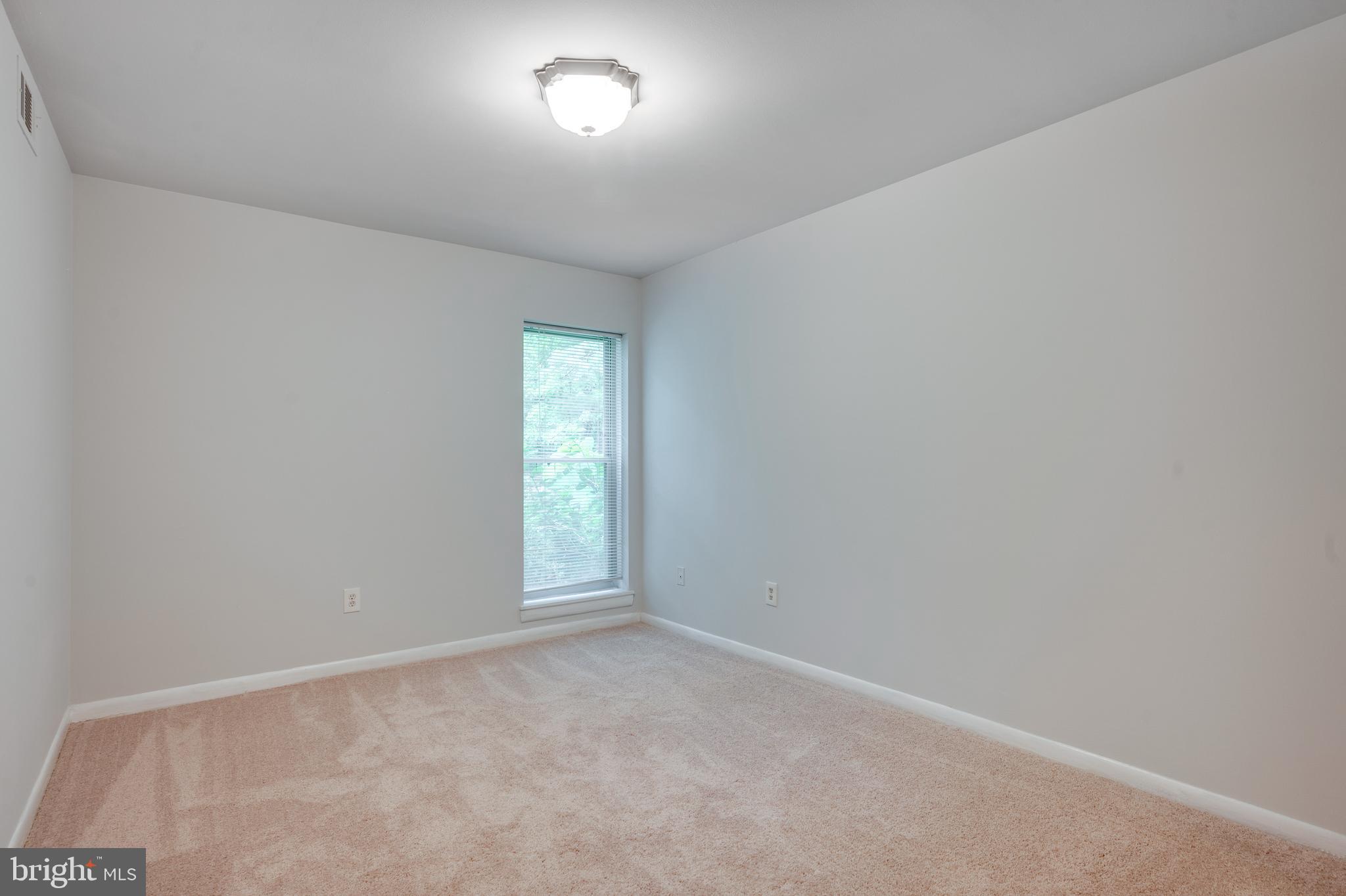 5806 Royal Ridge Drive, Unit J Springfield, VA 22152 - Photo 11 of 20 Gallery Image 11