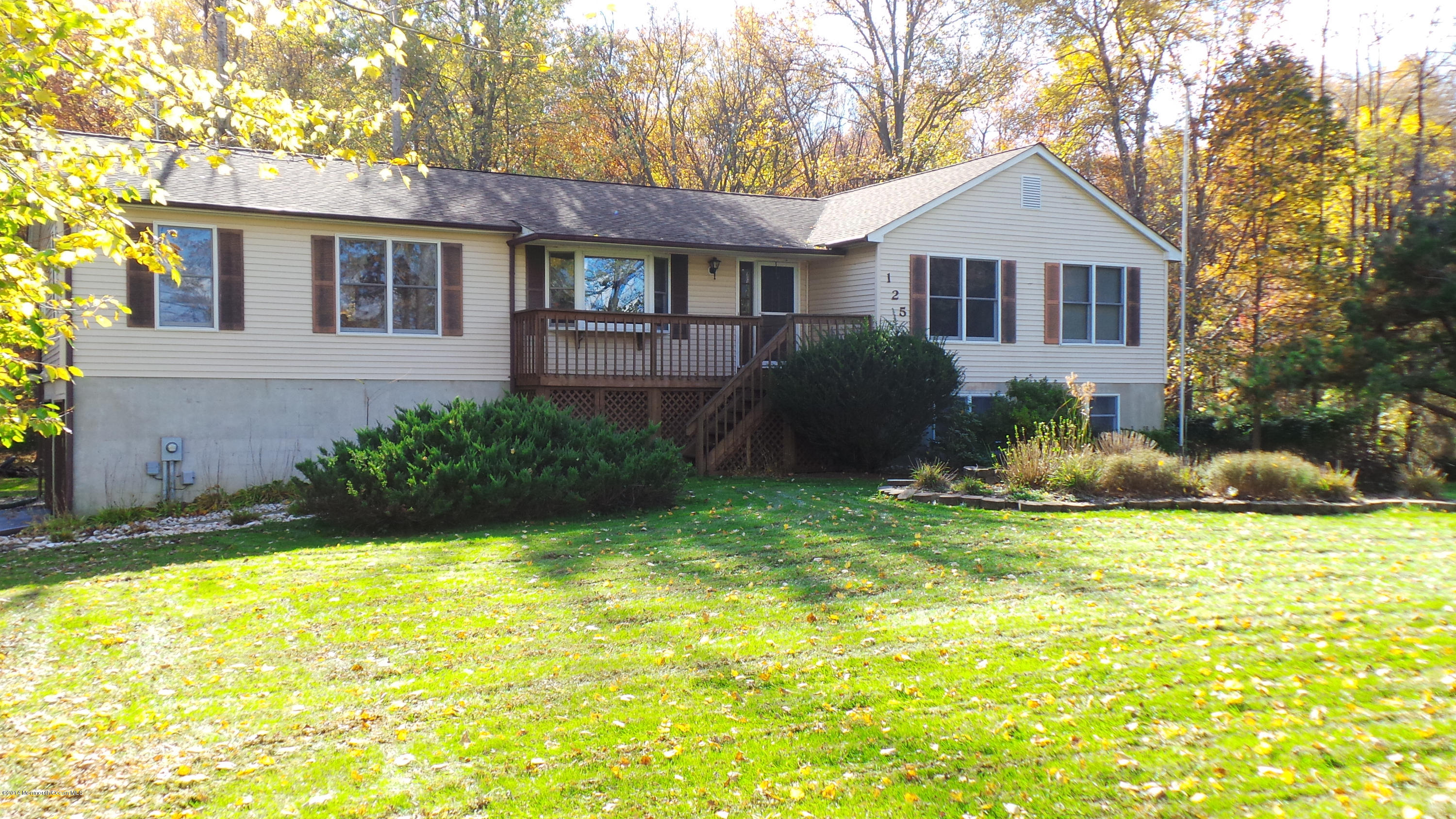 125 Millhurst Road Manalapan, NJ 07726 - Photo 23 of 24 2014-10-30 14