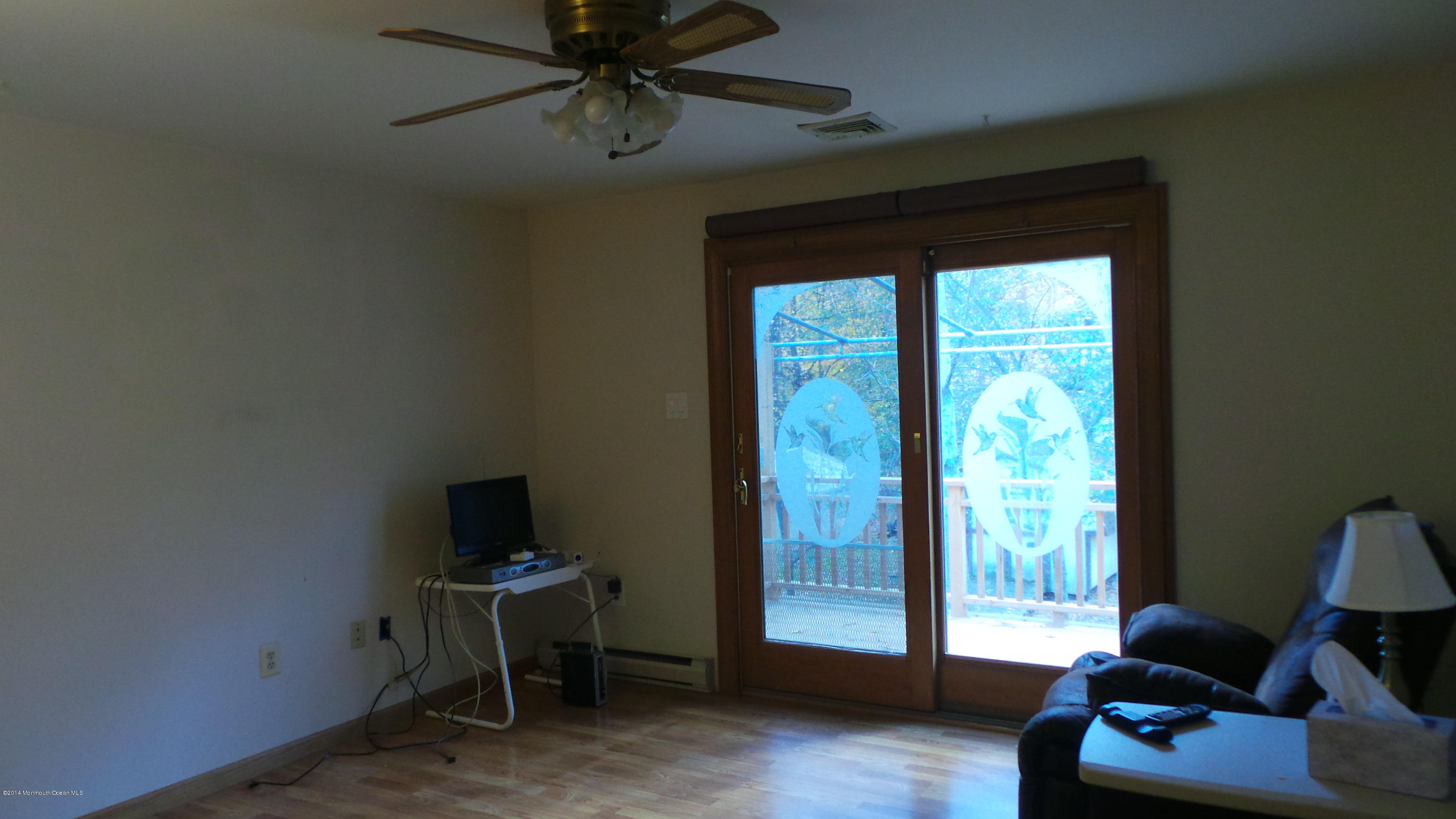 125 Millhurst Road Manalapan, NJ 07726 - Photo 4 of 24 2014-10-30 14