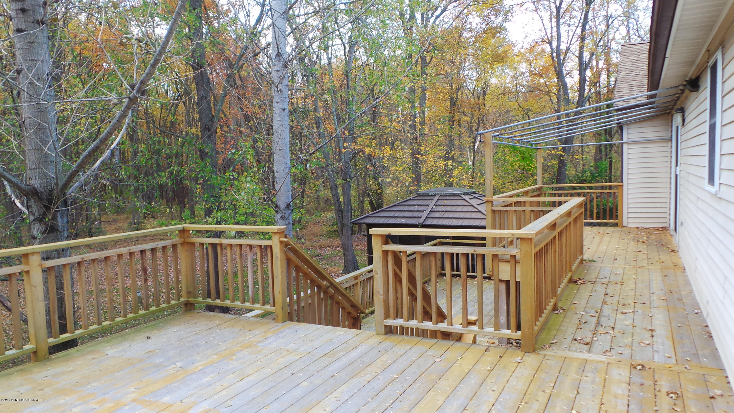 125 Millhurst Road Manalapan, NJ 07726 - Photo 5 of 24 2014-10-30 14