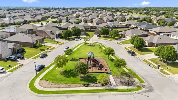 $2,700 | 1312 Cedar Hollow Drive, Princeton, TX 75407
