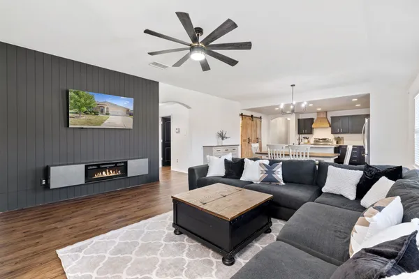 $2,700 | 1312 Cedar Hollow Drive, Princeton, TX 75407