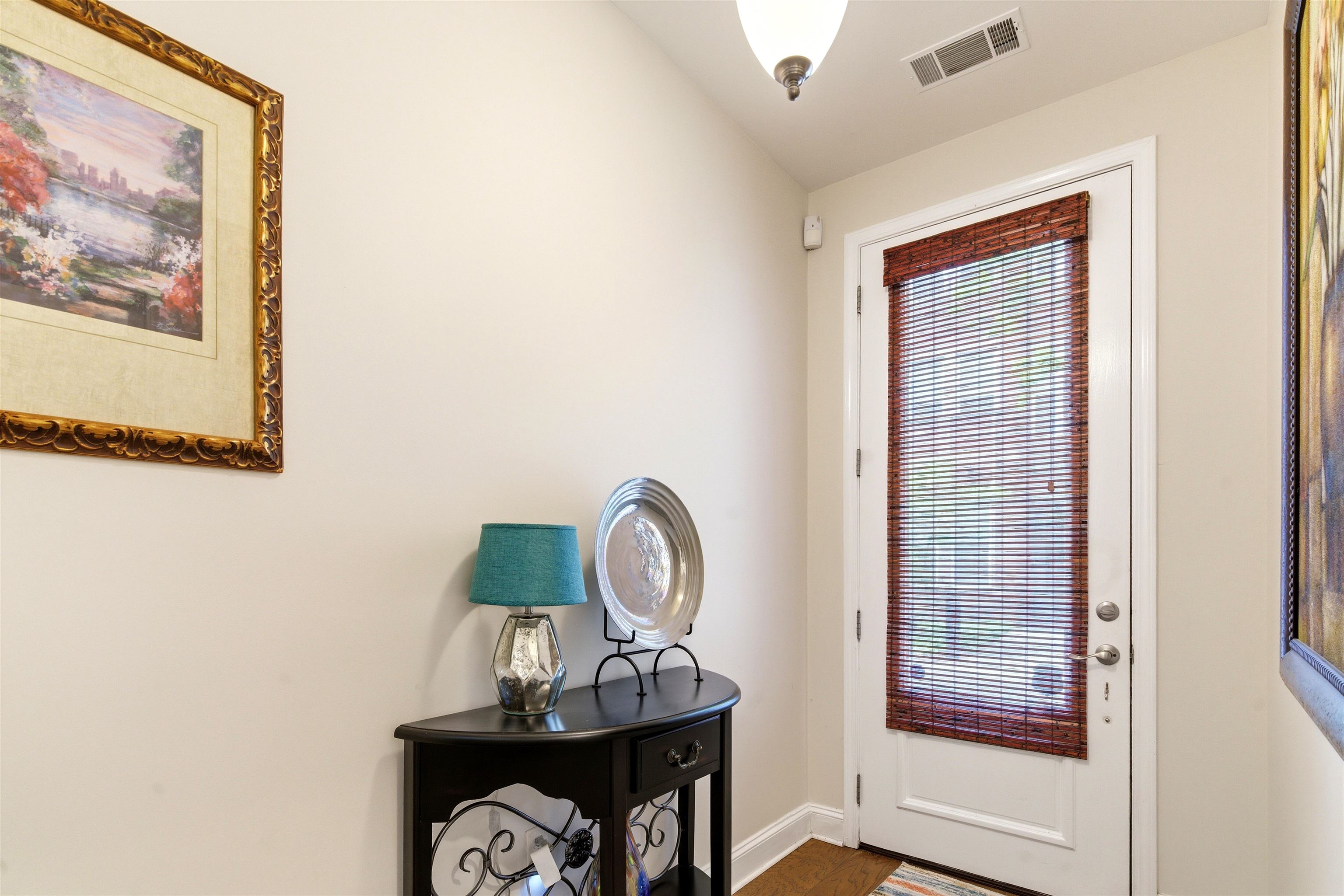 75 Shoemaker Court, Unit 105 Memphis, TN 38103 - Photo 12 of 36 a view of a livingroom with furniture