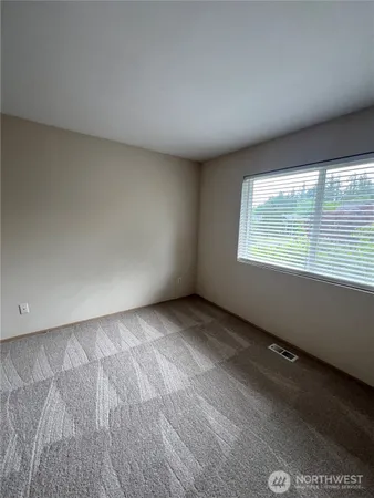 $3,150 | 26746 230th Place Southeast, Maple Valley, WA 98038