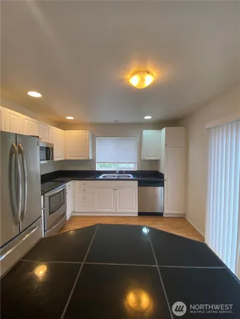 $3,150 | 26746 230th Place Southeast, Maple Valley, WA 98038