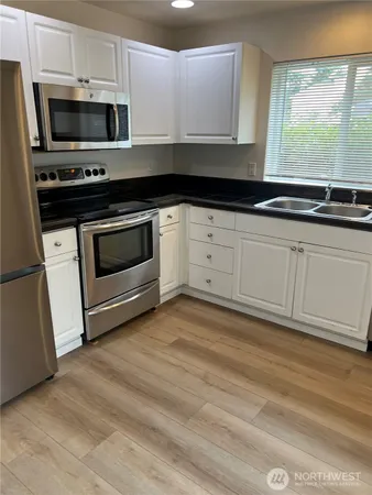 $3,150 | 26746 230th Place Southeast, Maple Valley, WA 98038