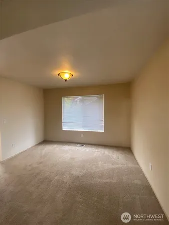 $3,150 | 26746 230th Place Southeast, Maple Valley, WA 98038