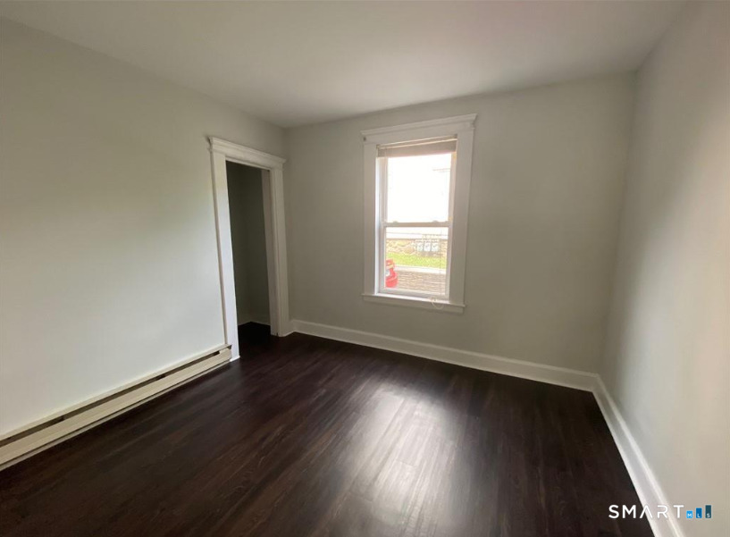 81 Woodtick Road, Unit 1 Waterbury, CT 06705 - Photo 6 of 8