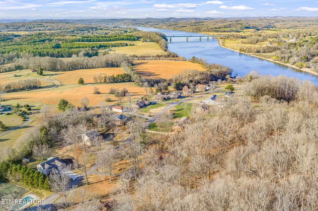 $480,000 | 744 Butler Drive, Loudon, TN 37774