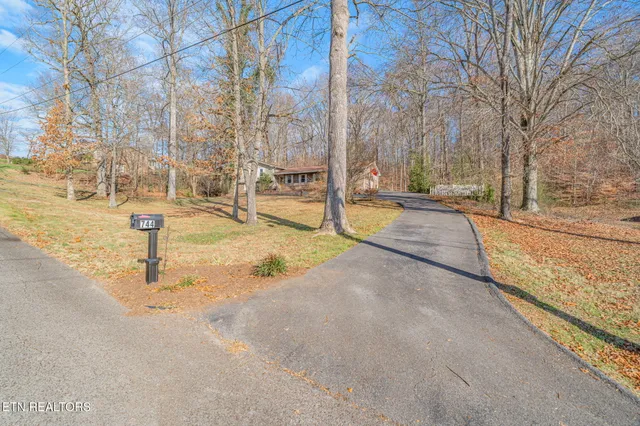 $480,000 | 744 Butler Drive, Loudon, TN 37774