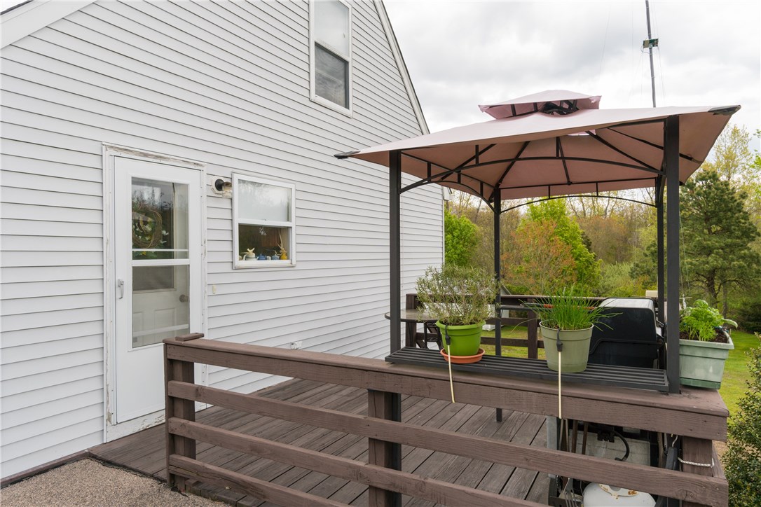 41 South Woody Hill Road Westerly, RI 02891 - Photo 18 of 22 Gallery Image 18
