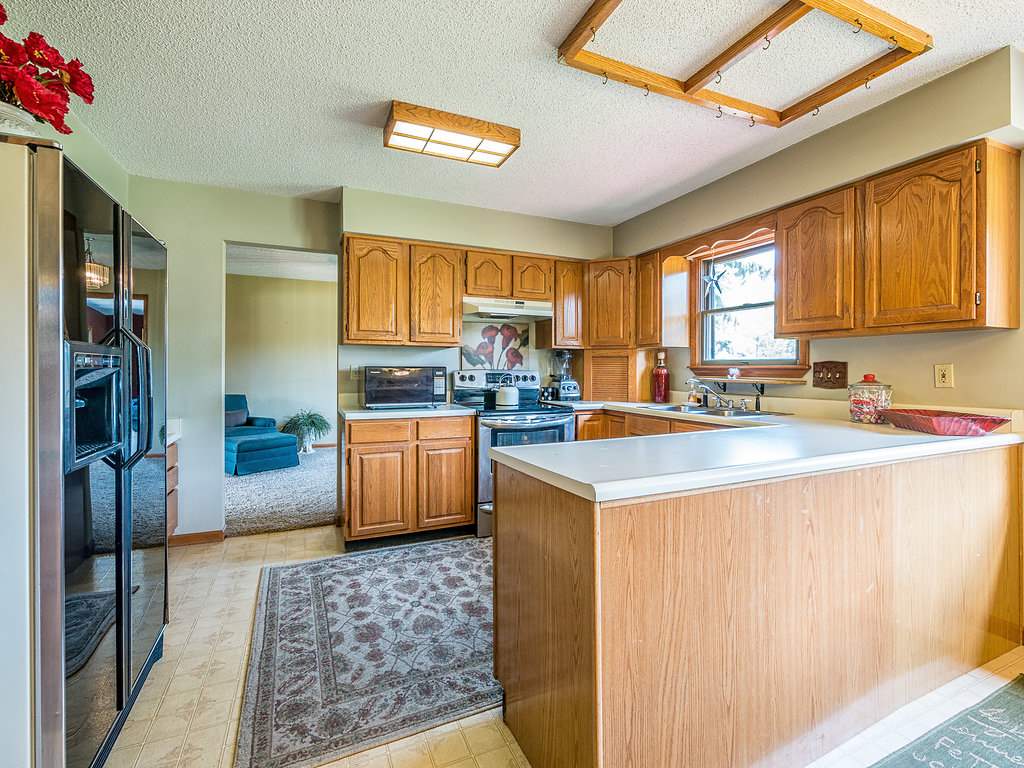 4235 West Wallen Road Fort Wayne, IN 46818 - Photo 12 of 36