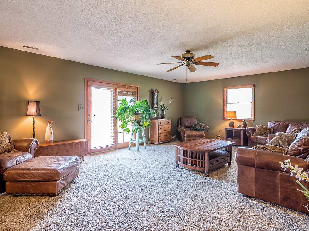 4235 West Wallen Road Fort Wayne, IN 46818 - Photo 19 of 36