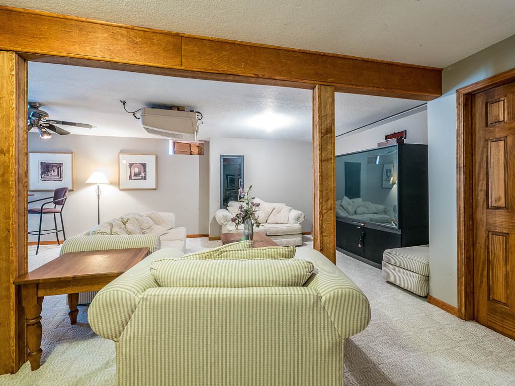 4235 West Wallen Road Fort Wayne, IN 46818 - Photo 23 of 36