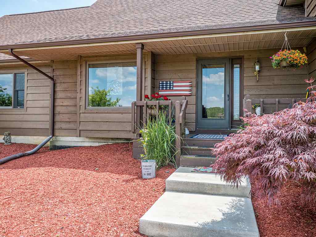 4235 West Wallen Road Fort Wayne, IN 46818 - Photo 5 of 36