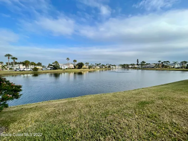 $1,650 | 1425 Malibu Circle Northeast, Unit 111, Palm Bay, FL 32905