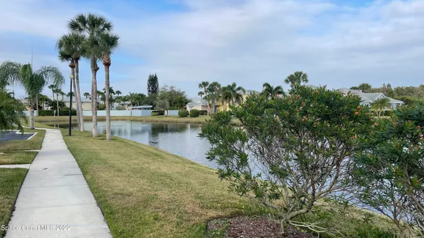 $1,650 | 1425 Malibu Circle Northeast, Unit 111, Palm Bay, FL 32905