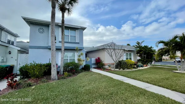 $1,650 | 1425 Malibu Circle Northeast, Unit 111, Palm Bay, FL 32905