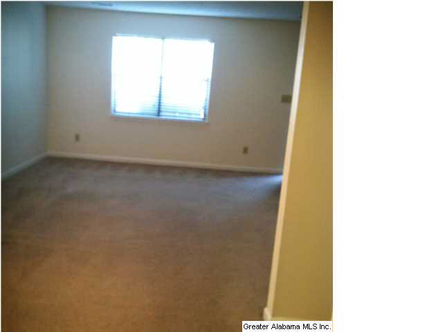 1525 Applegate Lane Alabaster, AL 35007 - Photo 2 of 15