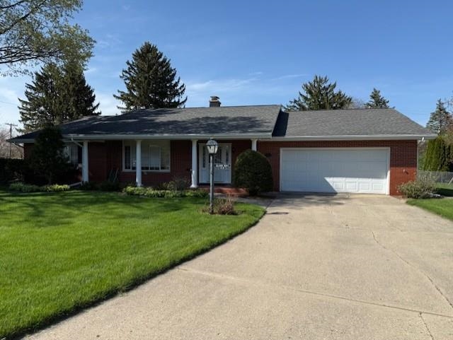 150 Hillcrest Circle Sun Prairie, WI 53590 - Photo 1 of 31