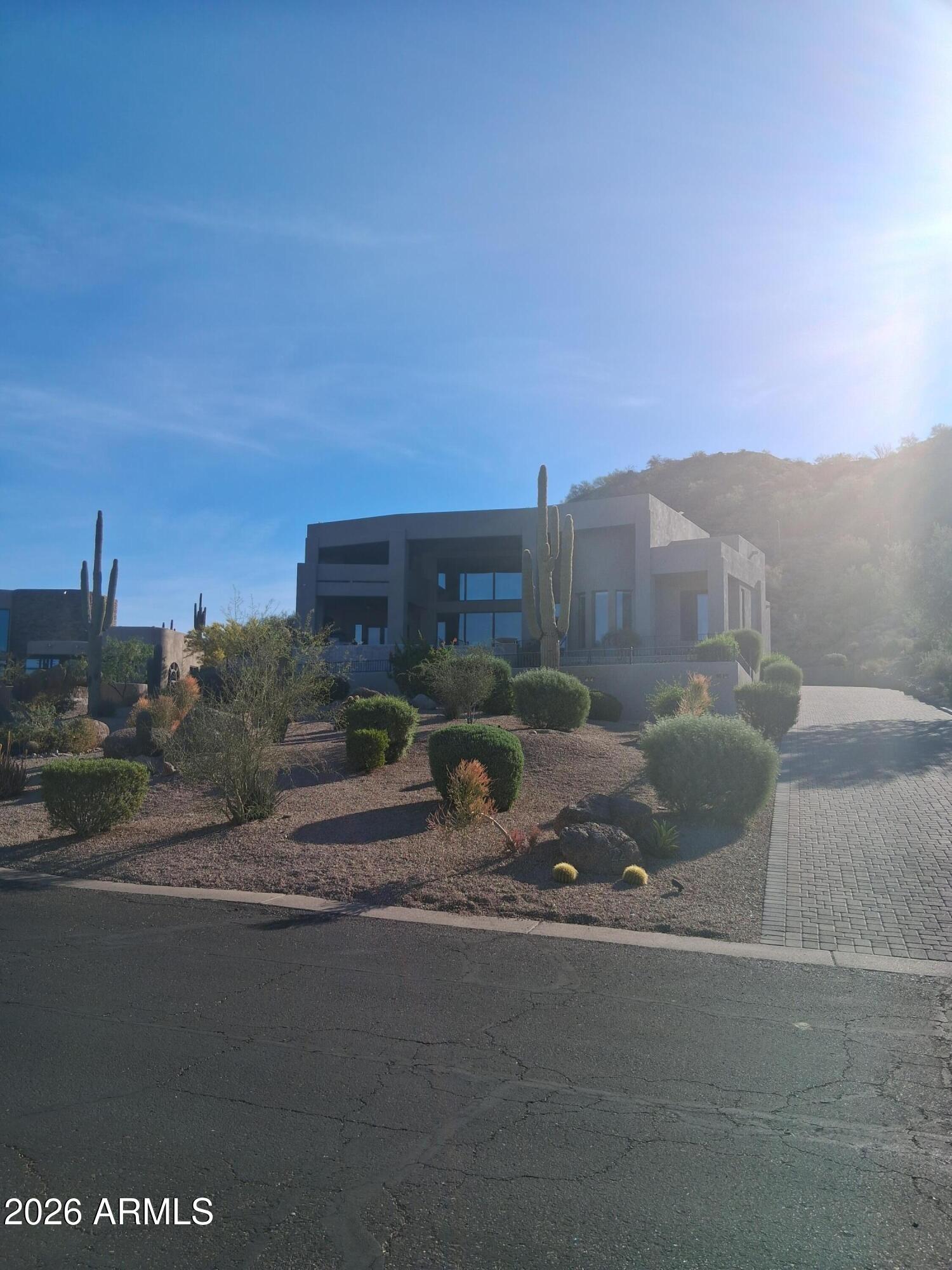 las sendas area custom rental