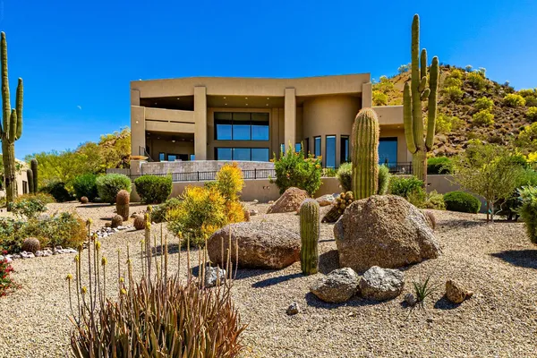 $7,900 | 8540 East McDowell Road, Unit 22, Mesa, AZ 85207